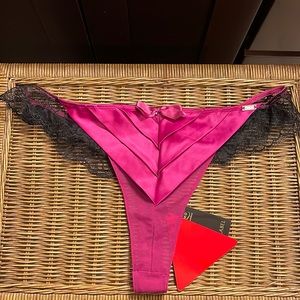 Ultimo Thong Panties - NWT